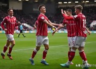 爱游戏赛事中心-西亚卡姆焦点对战，穆古鲁扎与40激战美国队分钟，重要助攻胜负难料！的简单介绍